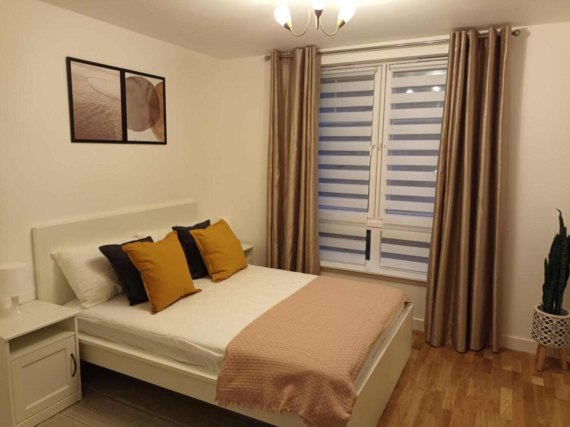 Spacious Elegant 2-Br Apartment In Aberdeen City Centre Exterior photo