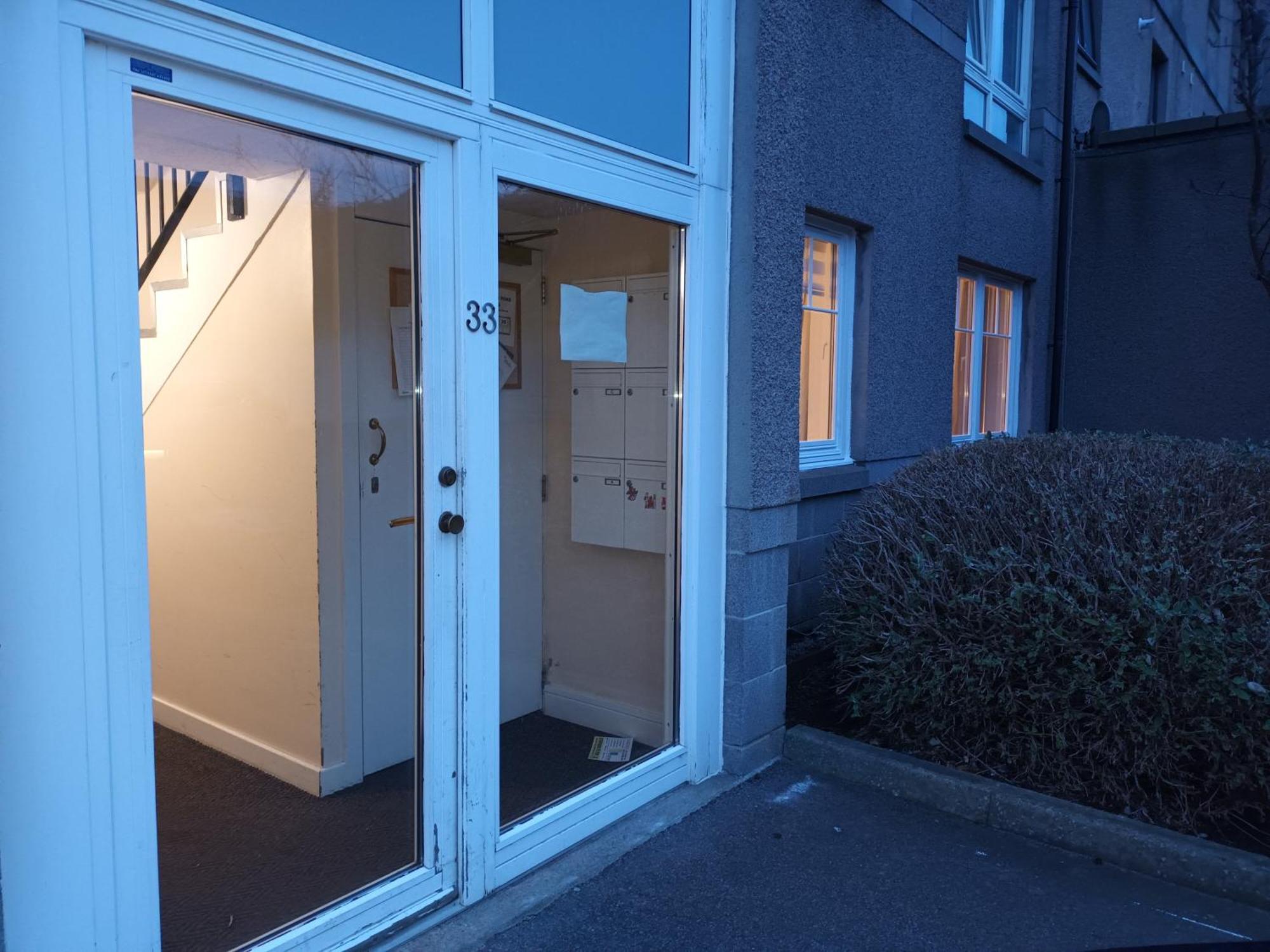 Spacious Elegant 2-Br Apartment In Aberdeen City Centre Exterior photo